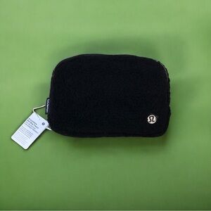 lululemon athletica Black Crossbody Bag 1L